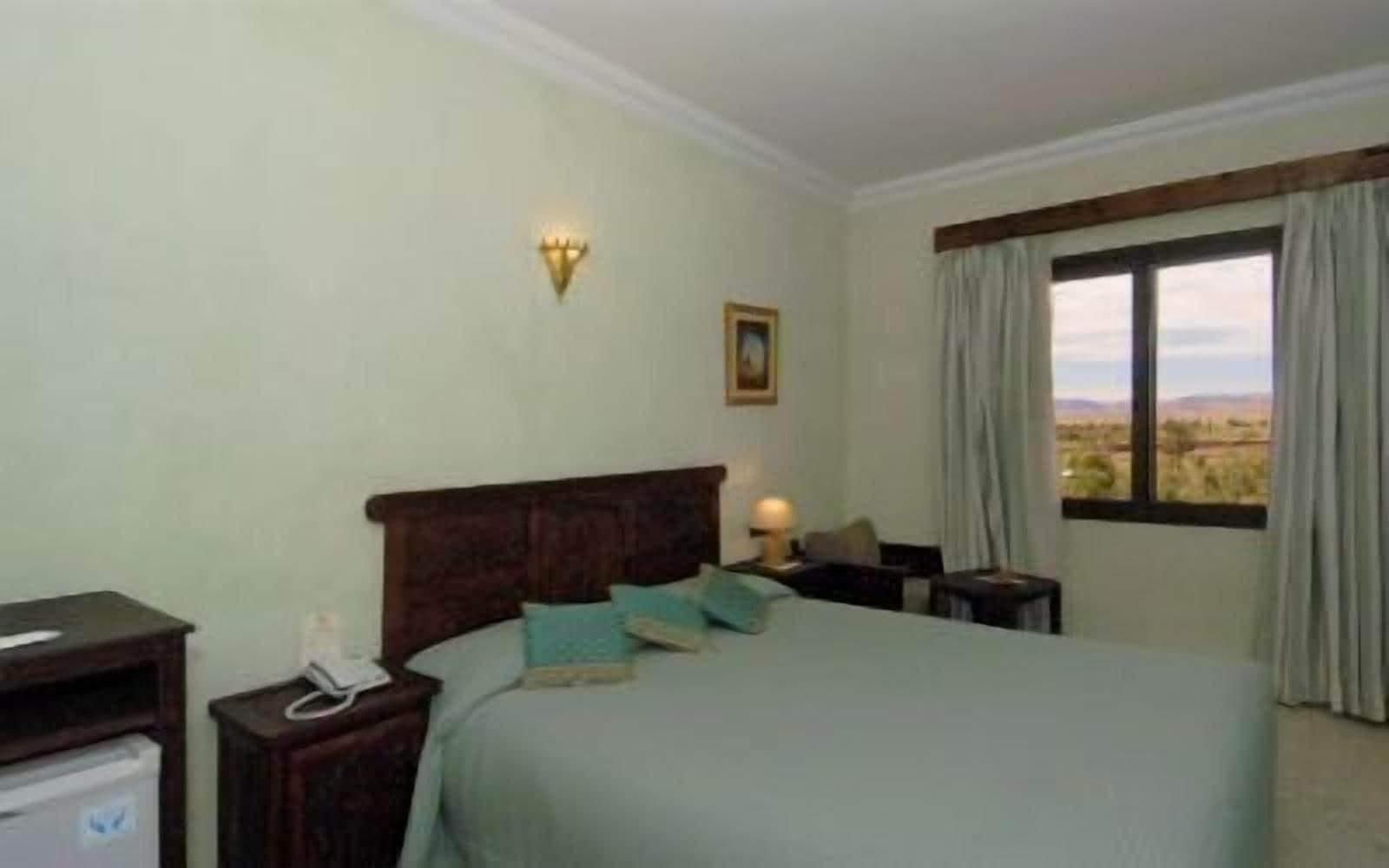 Hotel La Perle Du Sud Ouarzazate Exteriör bild