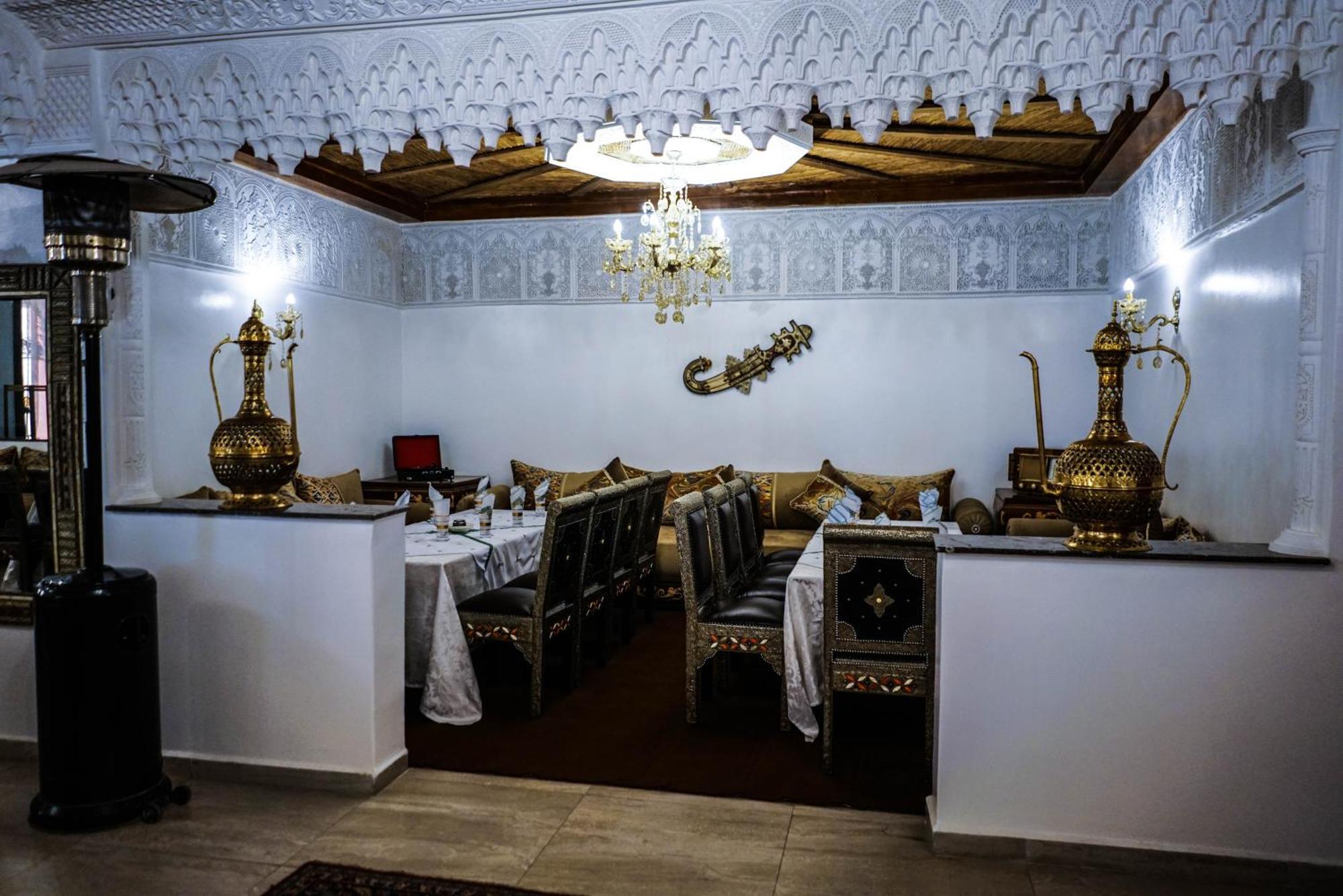 Hotel La Perle Du Sud Ouarzazate Exteriör bild